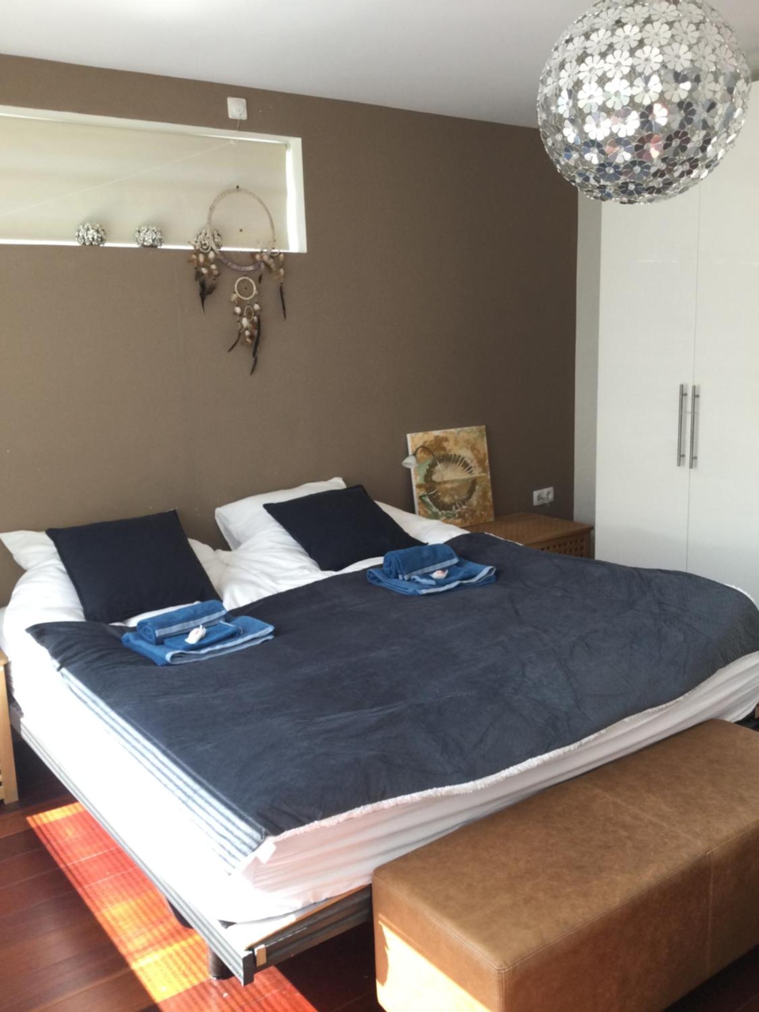 Villa Cosy Central Incl Jacuzzi Near Trainstation, Beach And City Хемстеде Экстерьер фото